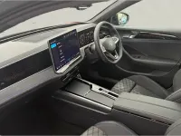 Usado VW Passat R-line 204 HP (150 kW) 2025 Preto Carrinha