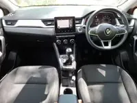 Second-hand Renault Captur Iconic 100 CP (73 kW) 2020 Portocaliu SUV