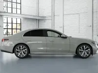 New Mercedes E220 Premium 197 HP (144 kW) 2026 Sedan
