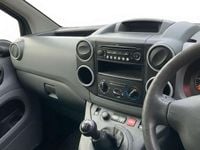 Used Peugeot Partner S 2009 White MPV