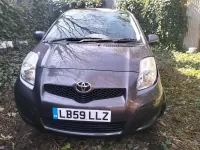 Used Toyota Yaris 101 HP (74 kW) 2009 Grey Hatchback