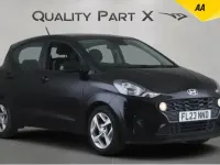 Usado Hyundai i10 SE 84 HP (61 kW) 2023 Preto Citadino