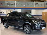 Used Isuzu Pick up 164 HP (120 kW) 2018 Black Pickup