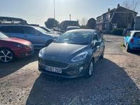 Used Ford Fiesta Zetec 85 HP (62 kW) 2018 Grey Hatchback