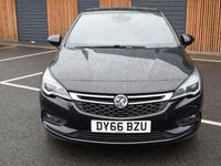 Used Vauxhall Astra SRi 150 HP (110 kW) 2016 Black Hatchback