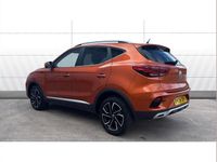 Usado MG ZS Exclusive 106 HP (77 kW) 2024 Laranja Sedan
