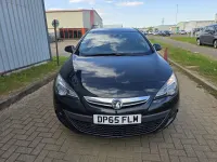 Second-hand Vauxhall Astra GTC SRi 140 CP (102 kW) 2015 Negru Coupe
