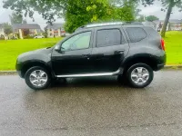 Used Dacia Duster Lauréate 110 HP (80 kW) 2015 Black SUV