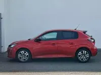 Used Peugeot 208 Active+ 100 HP (73 kW) 2023 Red Hatchback