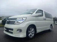 Used Nissan Elgrand 2008 White MPV