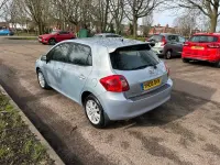 Usado Toyota Auris 124 HP (91 kW) 2008 Azul Citadino