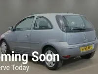 Used Vauxhall Corsa Design Edition 80 HP (58 kW) 2005 Silver Hatchback