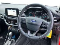 Used Ford Fiesta Zetec 101 HP (74 kW) 2018 Red Hatchback