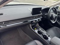 Used Honda Civic Advance 143 HP (105 kW) 2023 White Hatchback