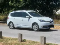 Used Renault Grand Scénic Dynamique 2015 White MPV