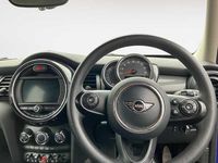 Używany Mini Cooper Hatch 2019 Niebieski Hatchback