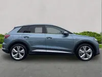 Nouă Audi Q4 e-tron S-Line 206 kW (281 CP) 2025 Other SUV