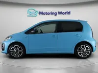Begagnad VW up! R-line 65 HK (47 kW) 2023 Blå Halvkombi