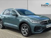Used VW T-Roc Pro 190 HP (139 kW) 2023 Petrol blue metallic SUV