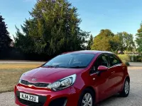Used Kia Rio 84 HP (61 kW) 2014 Red Hatchback