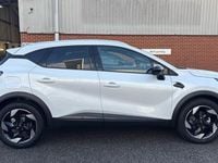 New Renault Captur Techno 91 HP (66 kW) 2025 Metallic  arctic white  SUV