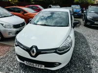 Used Renault Clio IV Dynamique 2016 White Hatchback