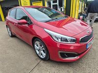 Używany Kia Ceed 2017 Czerwony Hatchback