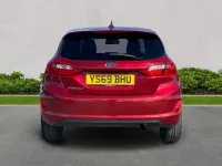 Używany Ford Fiesta Titanium 125 KM (91 kW) 2019 Czerwony Hatchback