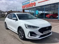Used Ford Focus ST-Line 2023 White Hatchback