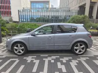 Used Vauxhall Astra SRi 138 HP (101 kW) 2009 Silver Hatchback