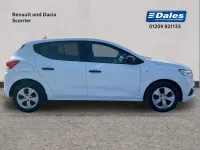 Used Dacia Sandero Essentiel 65 HP (47 kW) 2022 White Hatchback