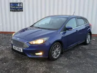 Begagnad Ford Focus Zetec 100 HK (73 kW) 2017 Blå Halvkombi