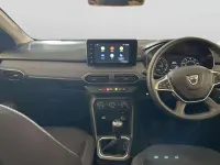 Usado Dacia Sandero Comfort 91 CV (66 kW) 2022 Blanco Utilitario