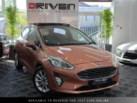 Używany Ford Fiesta Titanium 2018 Brązowy Hatchback
