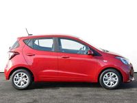 Used Hyundai i10 SE 87 HP (63 kW) 2018 Red Hatchback