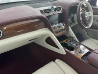 Used Bentley Bentayga 2021 Red SUV