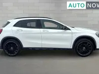 Used Mercedes GLA250 AMG Line Premium Plus 211 HP (155 kW) 2018 White SUV
