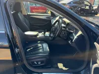 Usado BMW 520 Comfort Edition 2017 Negro Familiar