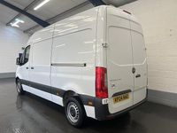 Begagnad Mercedes Sprinter Premium 2024 Vit Van