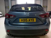 Używany Mazda 3 150 KM (110 kW) 2015 Niebieski Hatchback