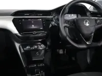 Begagnad Vauxhall Corsa-e Design Edition 100 kW (136 HK) 2024 Grå Halvkombi