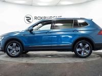 Usado VW Tiguan Allspace Match 150 HP (110 kW) 2020 Azul SUV