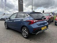 Used Hyundai i20 Premium 100 HP (73 kW) 2025 Vibrant blue Hatchback