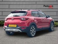 Used Kia Stonic 117 HP (86 kW) 2018 Red SUV