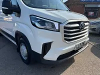 Usado Maxus V90 161 HP (118 kW) 2022 Branco Van
