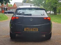 Used Vauxhall Astra 100 HP (73 kW) 2017 Black Hatchback