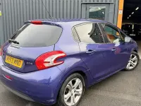 Used Peugeot 208 Allure 82 HP (60 kW) 2013 Blue Hatchback