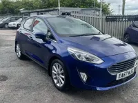 Begagnad Ford Fiesta Titanium 120 HK (88 kW) 2017 Blå Halvkombi