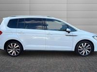 Used VW Touran R-line 150 HP (110 kW) 2018 Pure white MPV