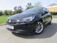 Used Vauxhall Astra Design Edition 105 HP (77 kW) 2015 Black Hatchback